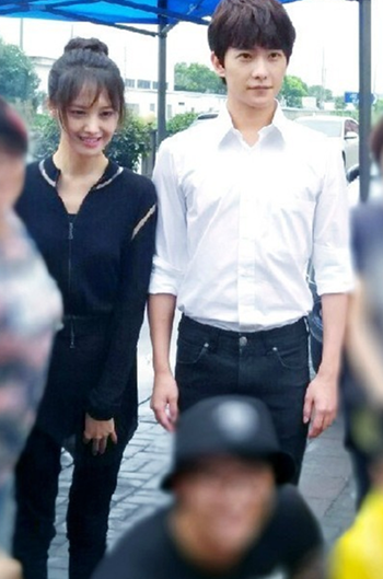 《微微一笑很倾城》上映时间剧情预告 杨洋郑爽吻照床戏提前揭晓