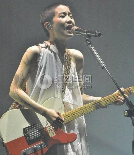 有没有人喜欢卢凯彤 卢凯彤为什么要纹身