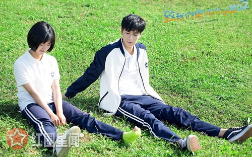 不过陈小希什么事都没有,晕倒是因为没吃饭低血糖了,还有一个重要