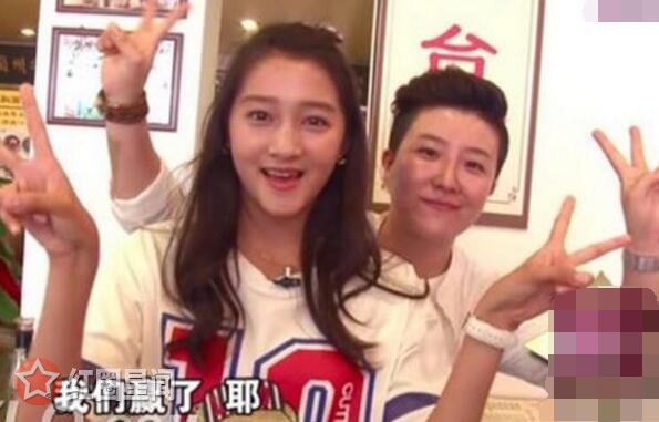 关晓彤同父异母的姐姐是谁 演员关晓彤有几个兄弟姐妹