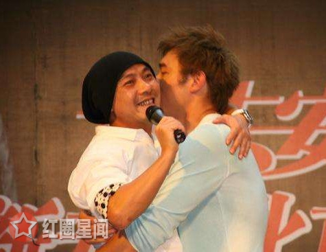 张卫健许志安关系好吗 许志安自曝碰瓷张卫健