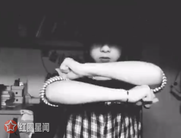 你要的全拿走歌词什么意思 被刷成抖音神曲女