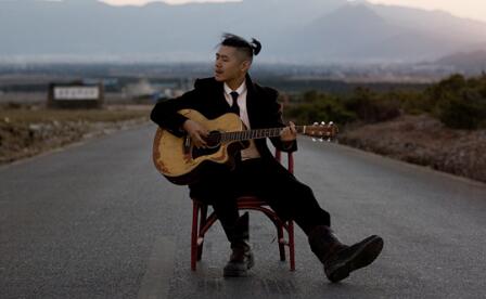 大冰的小屋是个坑怎么回事 从主持人到作家的