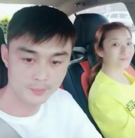 抖音辉哥辉嫂是谁