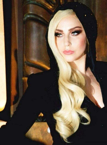Lady Gaga和R. Kelly什么关系