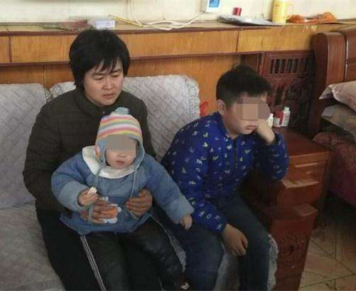 卡友辉哥辉嫂怎么死的
