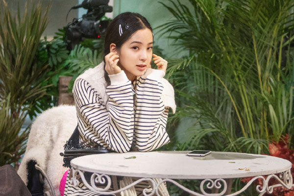 小姐姐的花店欧阳娜娜超圈粉 自然不做作获超多好评