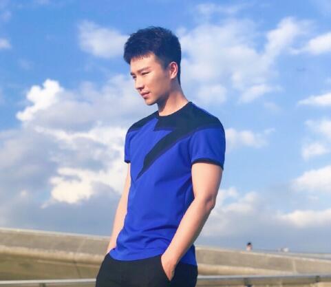 恋梦空间林冠羽什么职业 林冠羽喜欢谁许冰晗吗