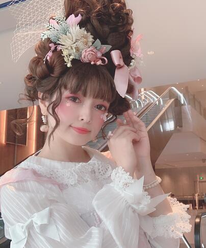 夫人不吃鱼的瓜是什么网红lolita参加茶话会被排