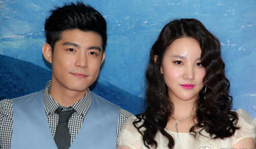 ���ؽܡ���СС