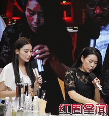 ��ܰ���ĸ��