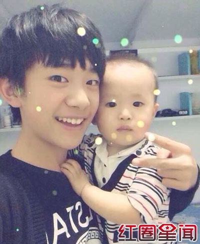 tfboysԱǧ΢ ͥĸܱܵ