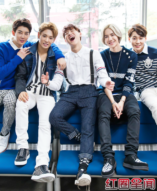 UNIQ