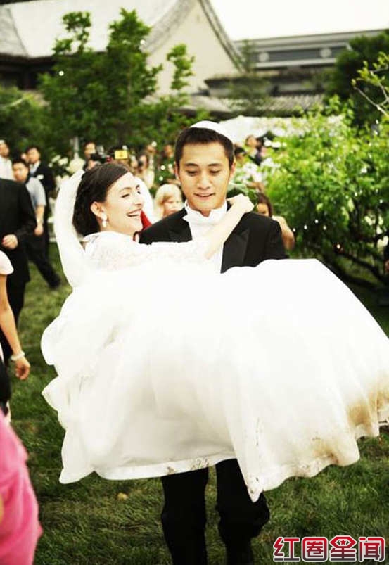刘烨的老婆是谁个人资料家庭背景