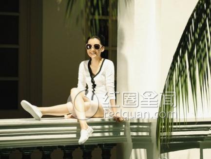 许晴写真曝光显赫身世被扒 网友:求不黑