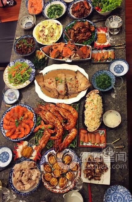 宋丹丹儿子巴图近照曝光