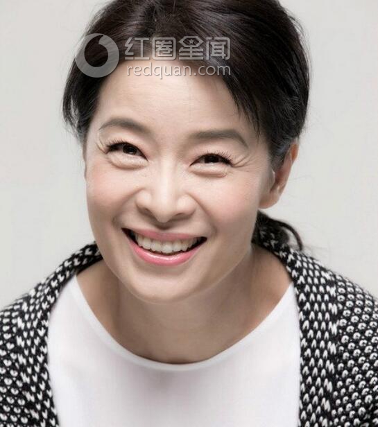顾艳年轻时照片漂亮吗