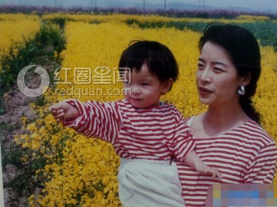 顾艳年轻时照片漂亮吗