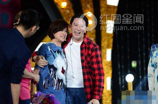 温兆伦近况照片