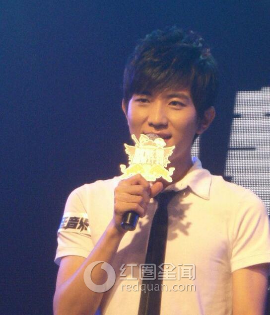 大左现任女朋友名字是什么