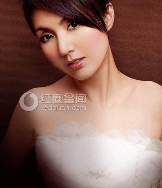 杨千嬅老公有钱吗