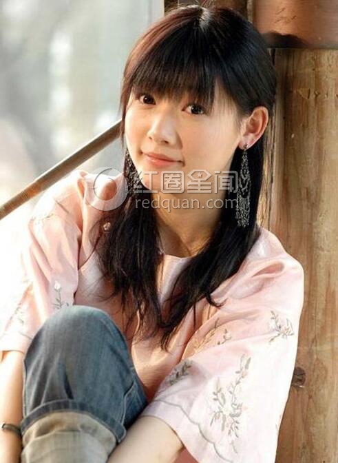 曹议文泳装照性感吗