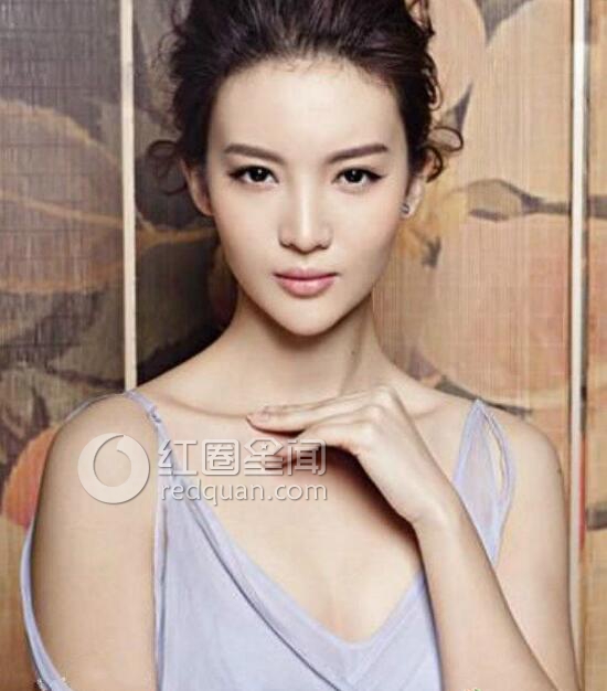 金晨整容前后照片