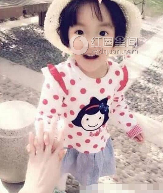 刘雨欣大尺度走光照