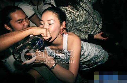 韩国艳照门男女主角是谁
