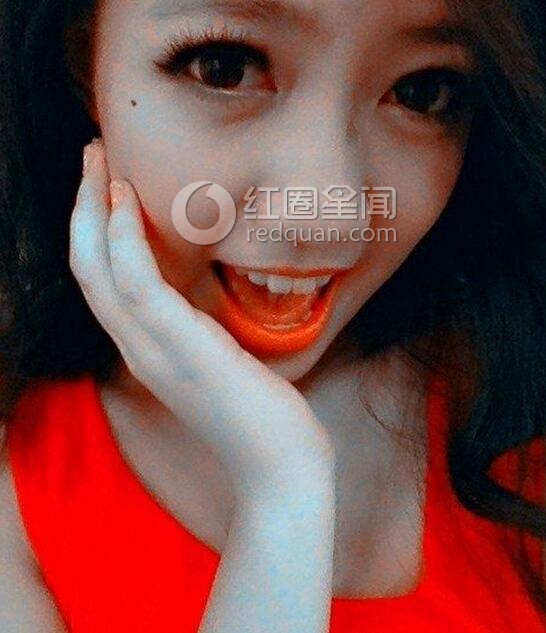 첻
