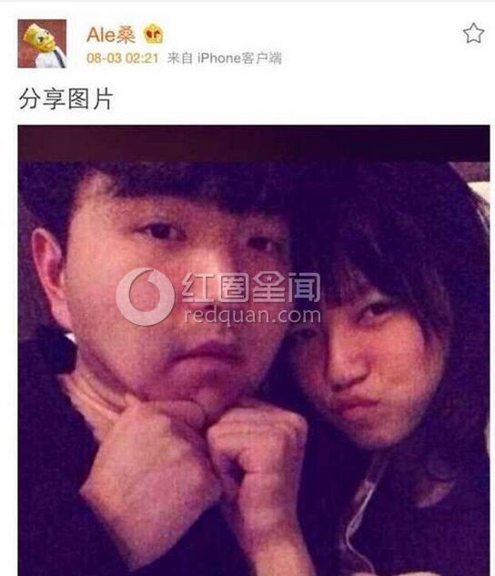 易嘉爱还在上学吗