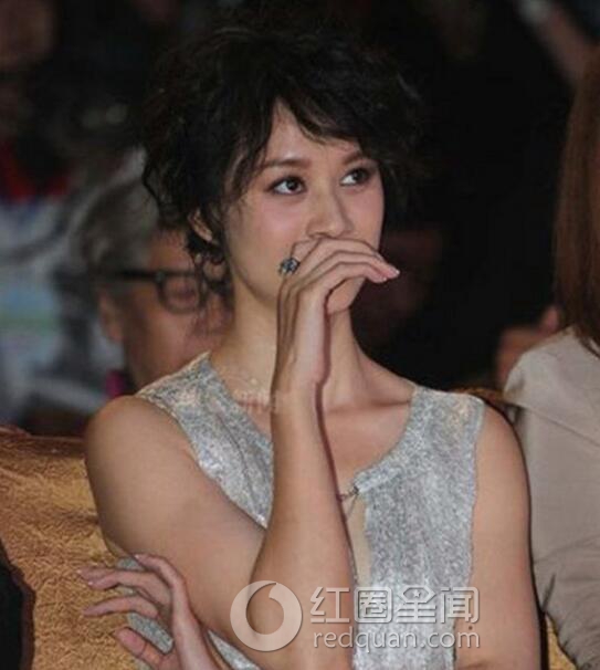 大陆明星春光乍泄瞬间照片