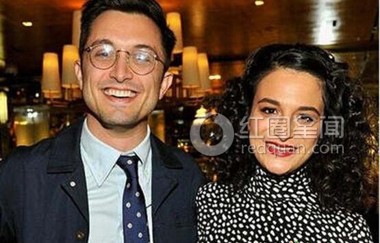 珍妮与丈夫分手真相