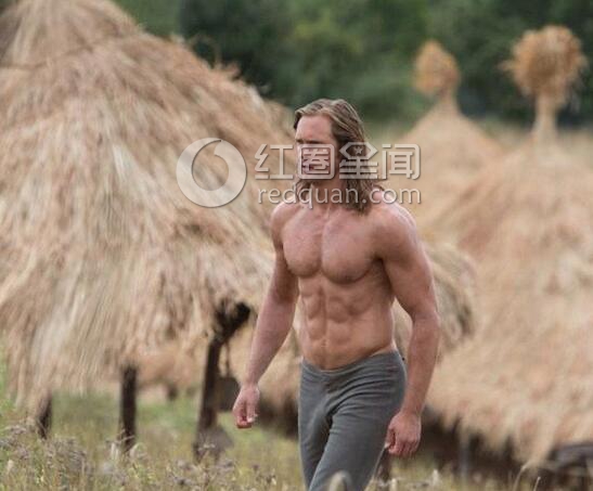 压力山大斯卡斯加德女友是谁