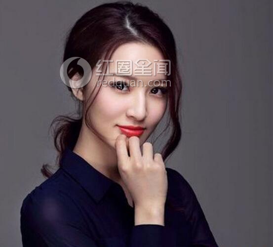 梁婧娴喜欢李易峰吗
