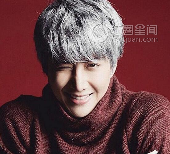 mike和aom公开接吻是真的吗