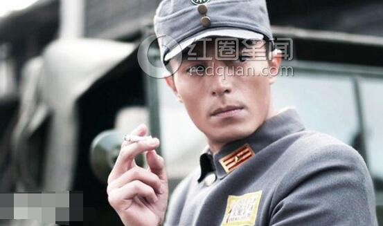 哪个男明星穿军装最帅