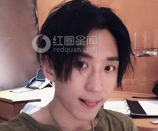 杨政家庭背景曝光