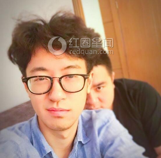 王俊凯粉丝手撕助理