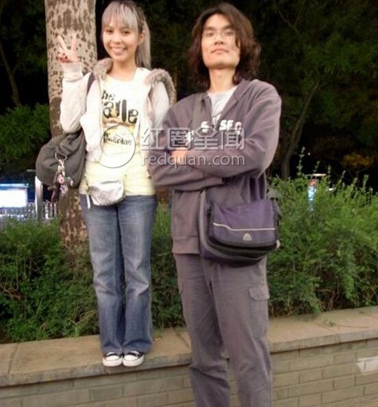 许哲佩结婚结婚了吗