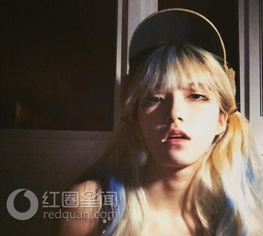 周君怡性感写真
