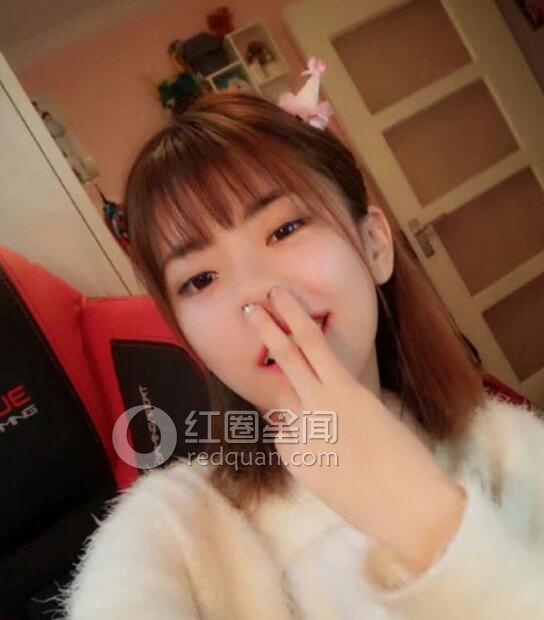 周淑怡现在直播吗