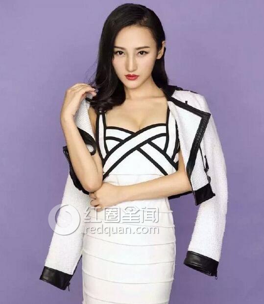 溭