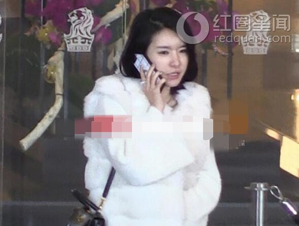 刘奕儿是混血吗