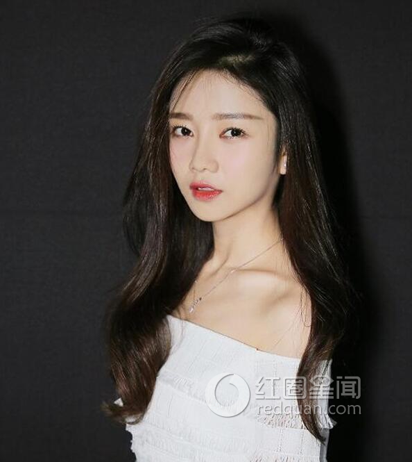 屈楚萧陈娅安是情侣吗