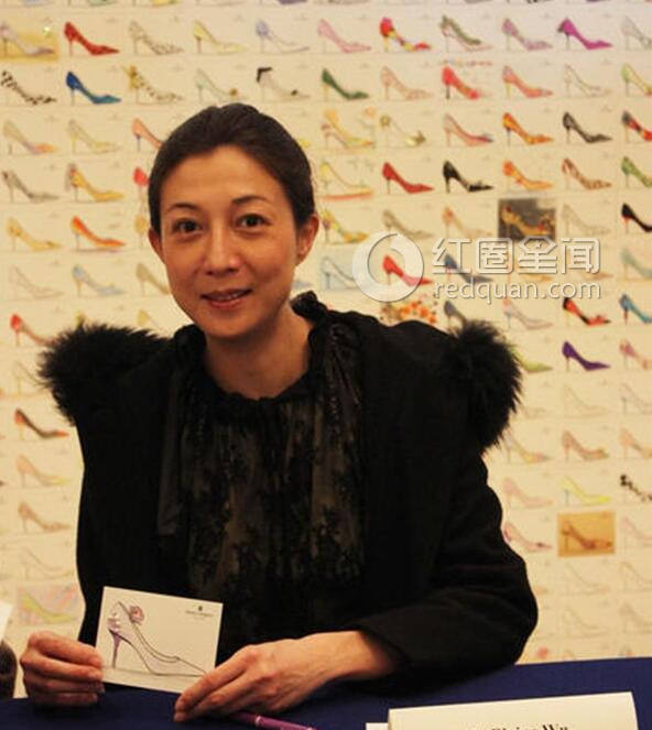 吴绮莉妈妈很有钱吗