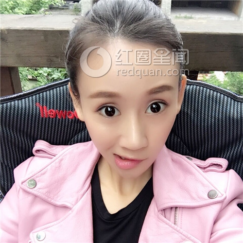 金美伶咪咪多大