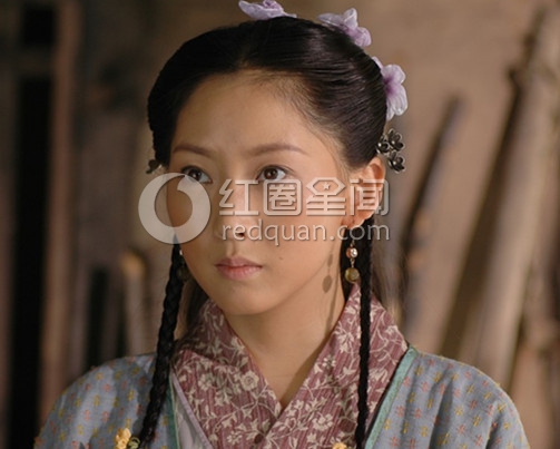 曹馨月整容了吗