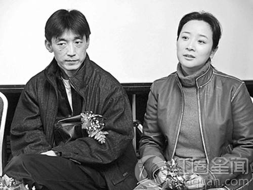 陈小艺有几次婚姻