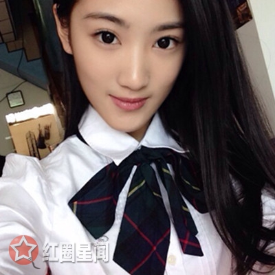黄诗佳为什么不红